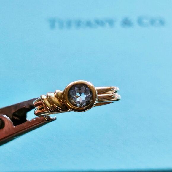 Vintage Tiffany & Co. 18k Yellow Gold Aquamarine Benzel Set Ring - Picture 5 of 7